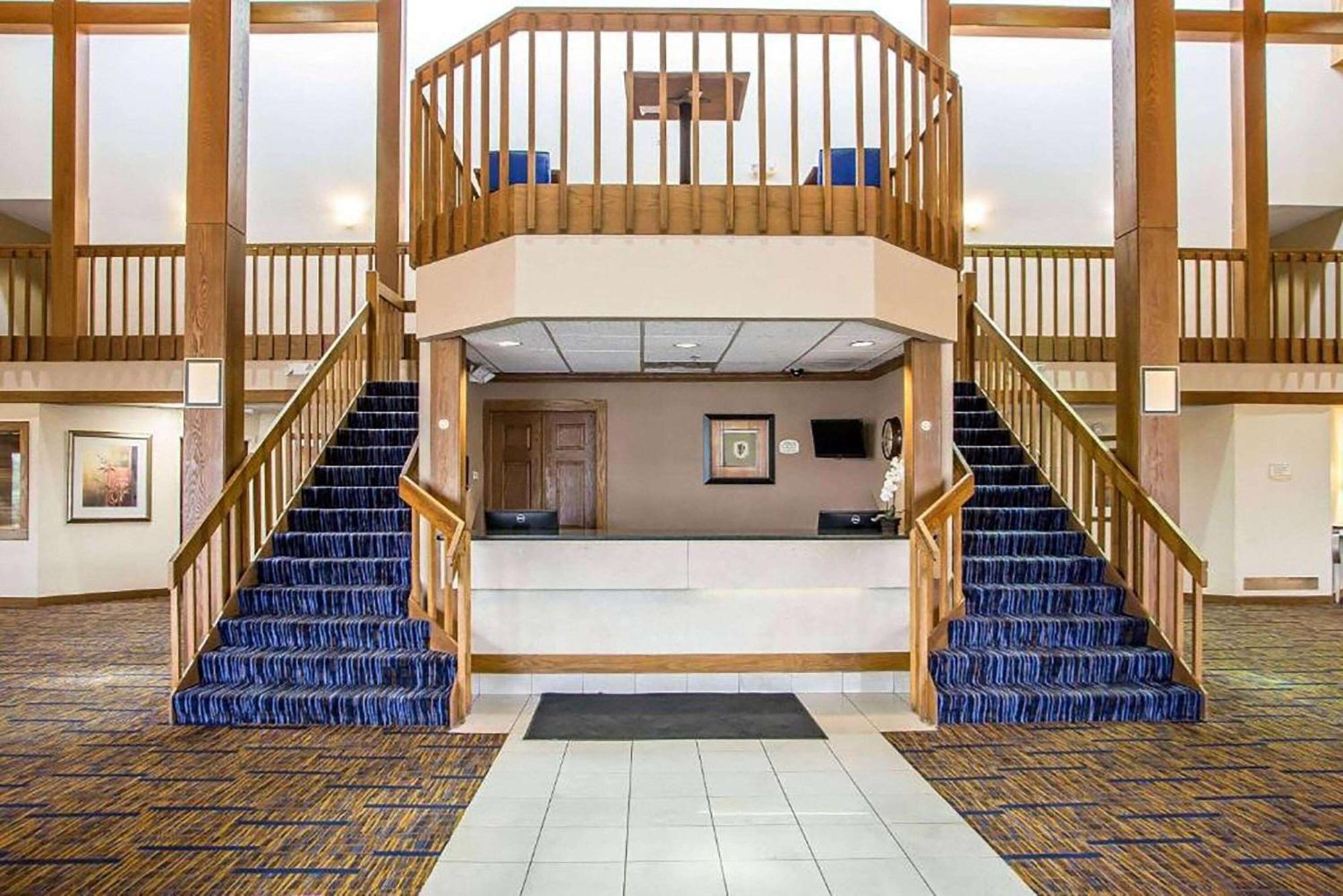 Howard Johnson By Wyndham Merrillville Buitenkant foto